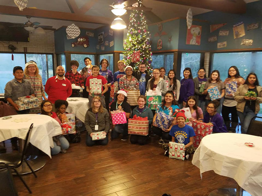 AHS Interact Club purchases gifts for kids